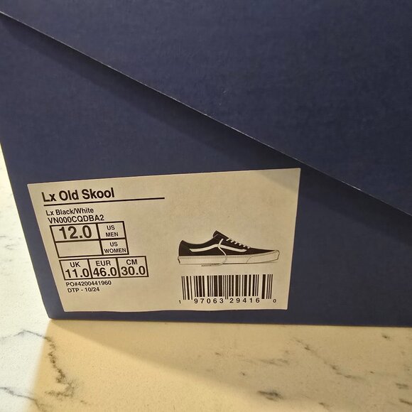 New Vans Premium Old Skool 36 LX Black/White Sneakers Low-Top Shoes MENS SZ 12 - Picture 9 of 9